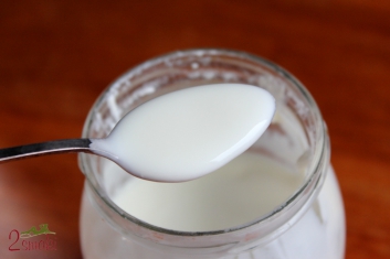 Jogurt naturalny ciągnący
