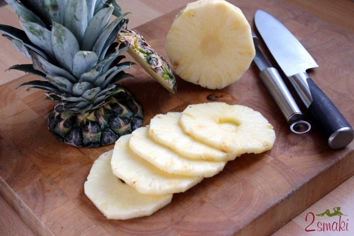Jak obrać i pokroić ananasa