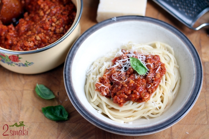 Spaghetti z sosem bolońskim 1