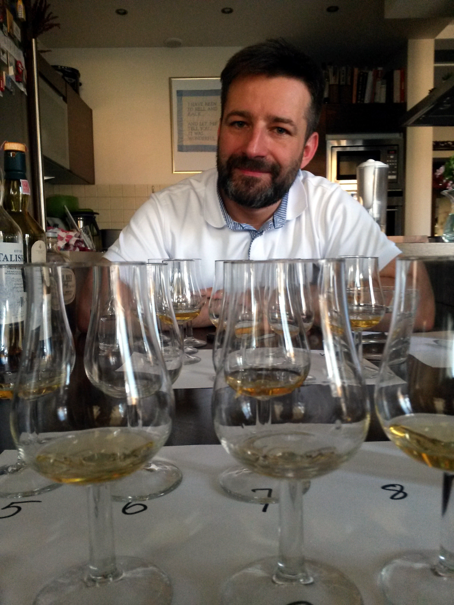 Whisky kieliszki i Mikołaj 2